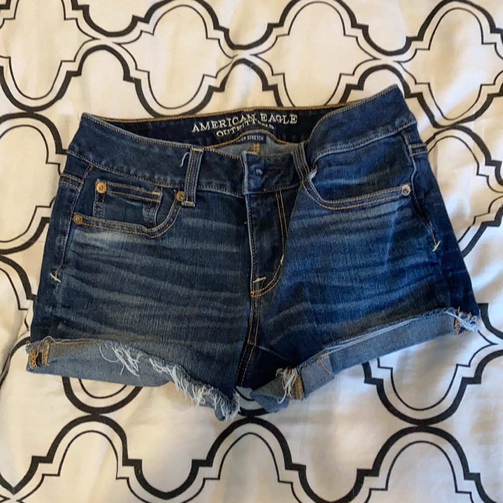 AE shorts